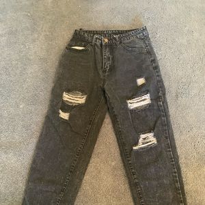 Black boyfriend ripped jeans